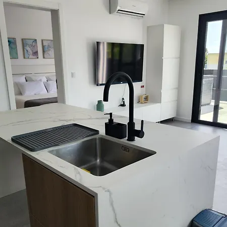 Azores Retreat Manguinha With Jacuzzi