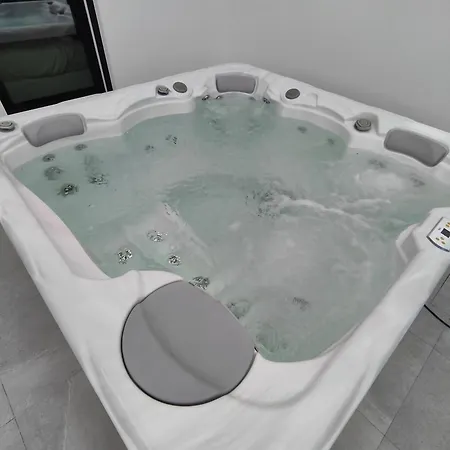 Azores Retreat Manguinha With Jacuzzi 3* Ponta Delgada