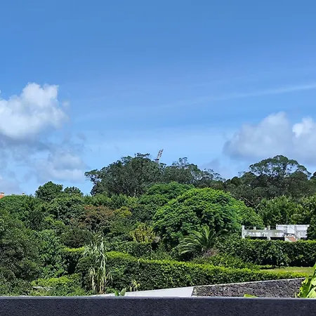 Pensión Azores Retreat Manguinha With Jacuzzi 3*